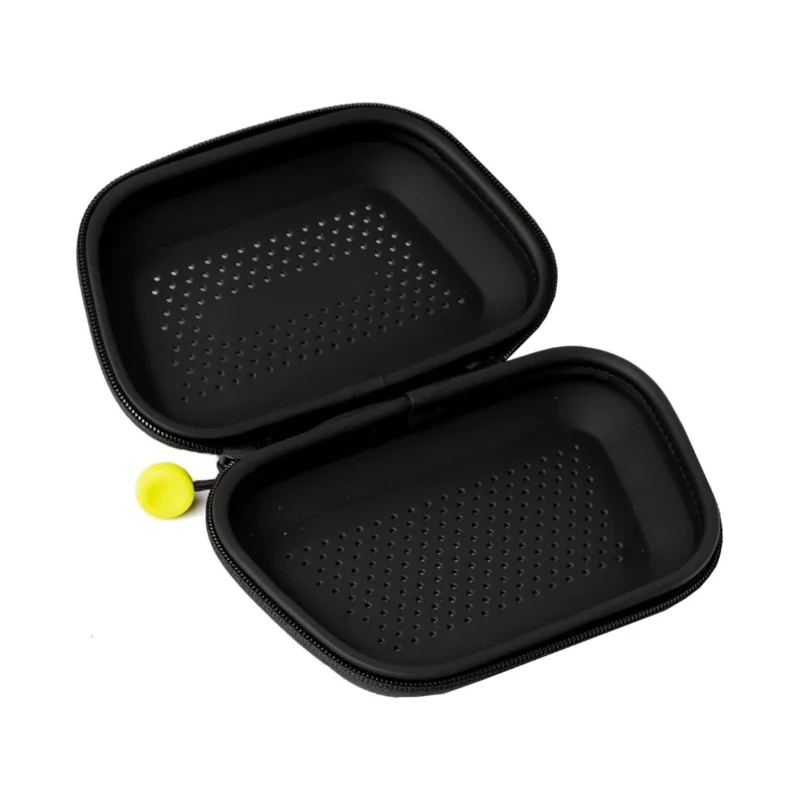 FORM goggle case - zamykane wentylowane etui do FORM Smart Swim 2 (black)