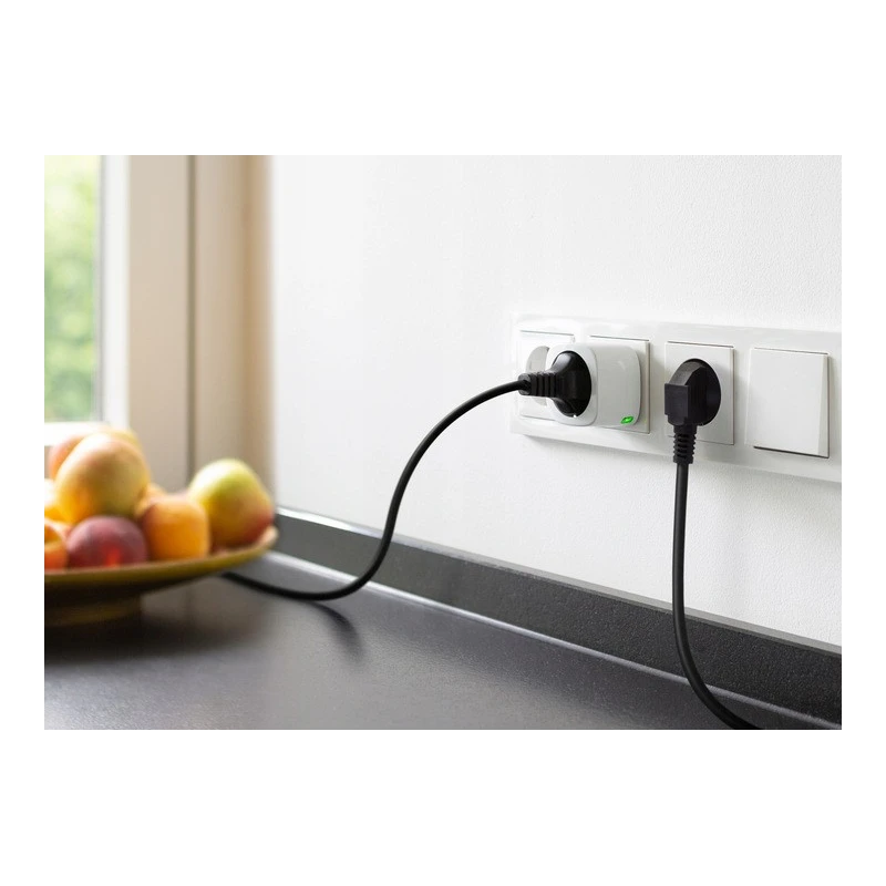 Eve Energy - inteligentne gniazdo elektryczne z funkcją pomiaru zużycia energii (technologia Matter)