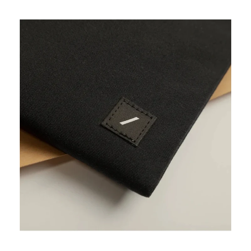 Native Union W.F.A Sleeve - etui ochronne do Macbook 14" (slate green)