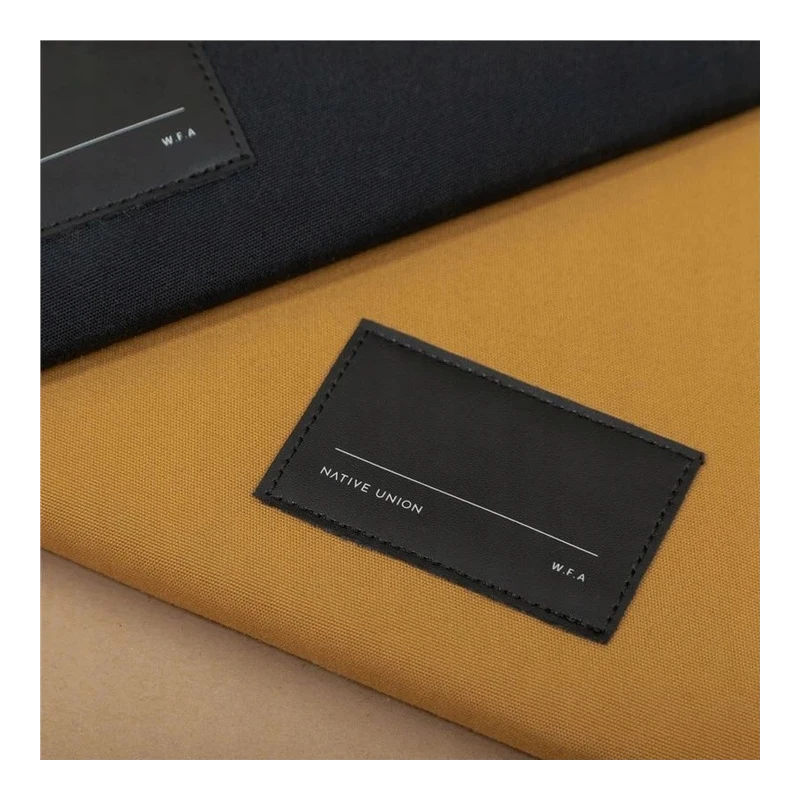 Native Union W.F.A Sleeve - etui ochronne do Macbook 14" (kraft)
