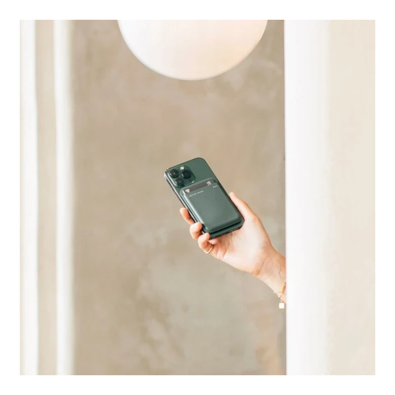 Native Union (Re)Classic Wallet - skórzany portfel kompatybilny z MagSafe (slate green)