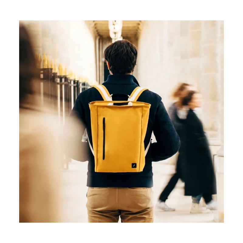 Native Union W.F.A Backpack - plecak z kieszenią na laptop 16", 20 L (kraft)