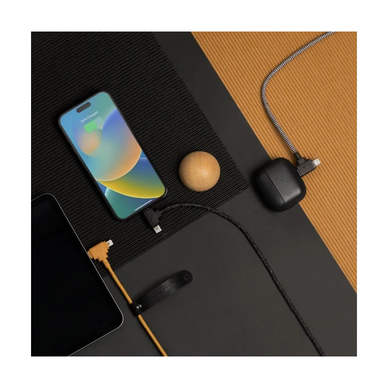 Native Union Belt Cable Duo - kabel USB-C - USB-C / lightning, 1,5 m (zebra)