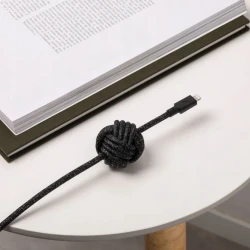 Native Union Night Cable mocny przewód kabel w oplocie USB-C - lightning 3m (zebra)