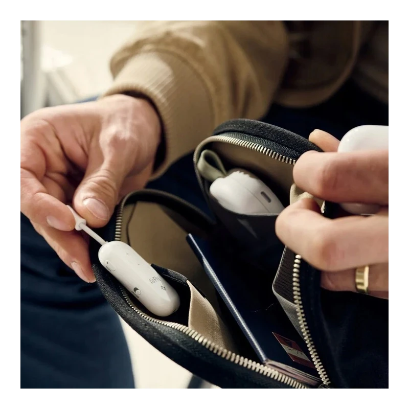 Twelve South AirFly Pro 2 - adapter Bluetooth do wejścia 3,5mm jack kompatybilny z AirPods i innymi słuchawkami Bluetooth, do 2