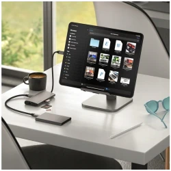 Satechi USB-C Multiport Adapter 8K USB-C, HDMI, 3x USB 3.2 Gen2 10Gbps, SD