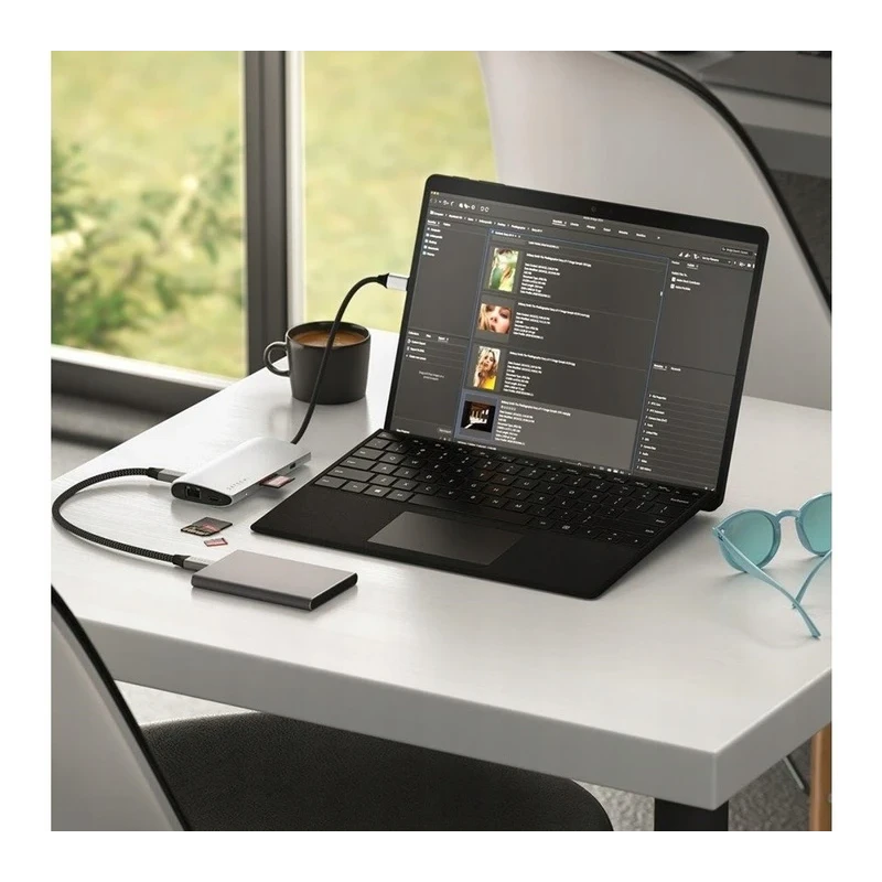 Satechi USB-C Multiport Adapter 8K - adapter USB-C (USB-C, HDMI, 3x USB 3.2 Gen 2 10Gbps, 1x USB 3.2 Gen 1 5Gbps, czytnik kart S