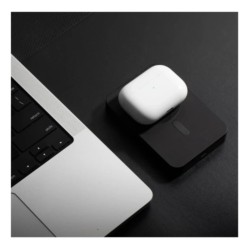 Native Union (Re)Classic Power Bank - magnetyczny powerbank 10000 mAh kompatybilny z MagSafe i Qi2, kabel USB-C - USB-C 15 cm w 