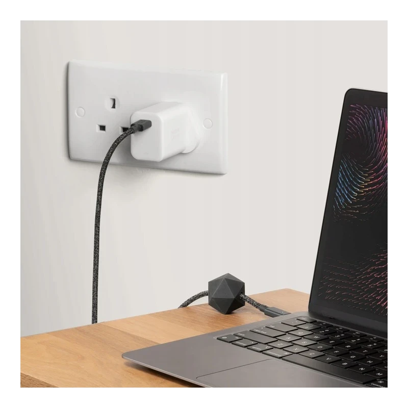 Native Union Fast GaN Charger - ładowarka 45W PD, 1x USB-C (black)