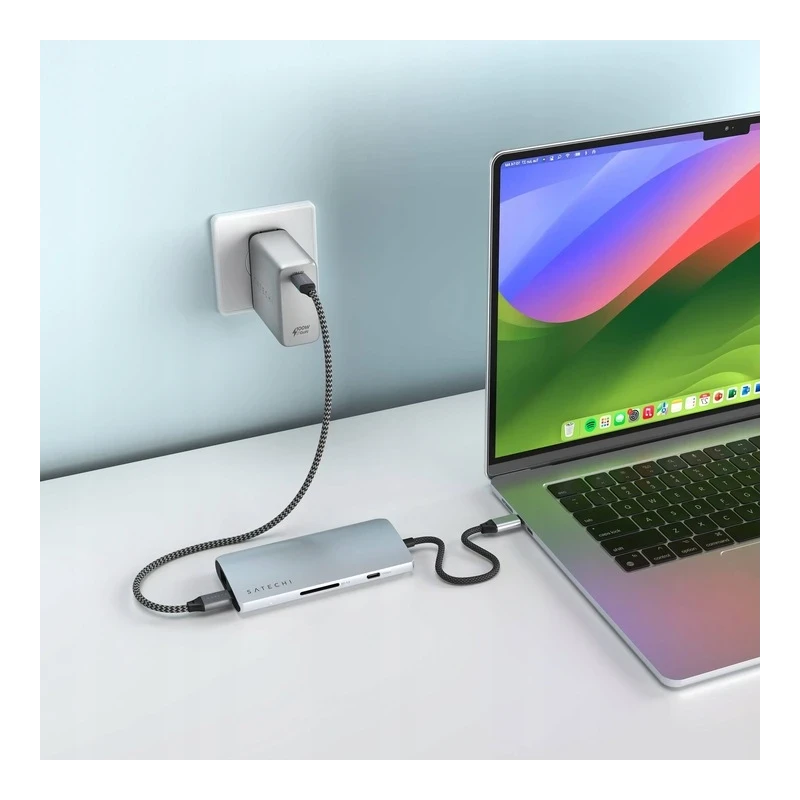 Satechi USB-C Multiport Adapter 8K - adapter USB-C (USB-C, HDMI, 3x USB 3.2 Gen 2 10Gbps, 1x USB 3.2 Gen 1 5Gbps, czytnik kart S
