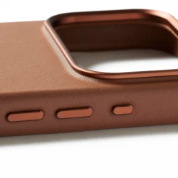Mujjo Leather Case - etui skórzane do iPhone 17 Pro kompatybilne z MagSafe (tan)