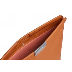 Bellroy Laptop Sleeve 16 - etui na laptop 16" (bronze)