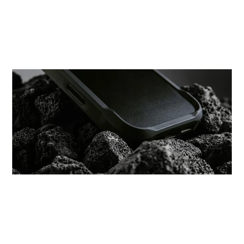 NOMAD Rugged Case - etui do iPhone 17 Pro kompatybilne z MagSafe (black)