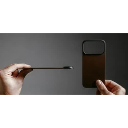 NOMAD nakładka magnetyczna plecki iPhone 17 Pro MagSafe skóra Horween (rustic brown)