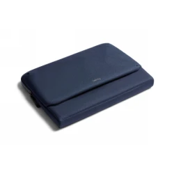 Bellroy Laptop Caddy 16 - etui na laptop 16" z kieszeniami na akcesoria mobilne (navy)