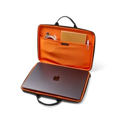 UAG Civilian Shock Sleeve - etui ochronne z uchwytem do MacBook 13" - 14" (black)