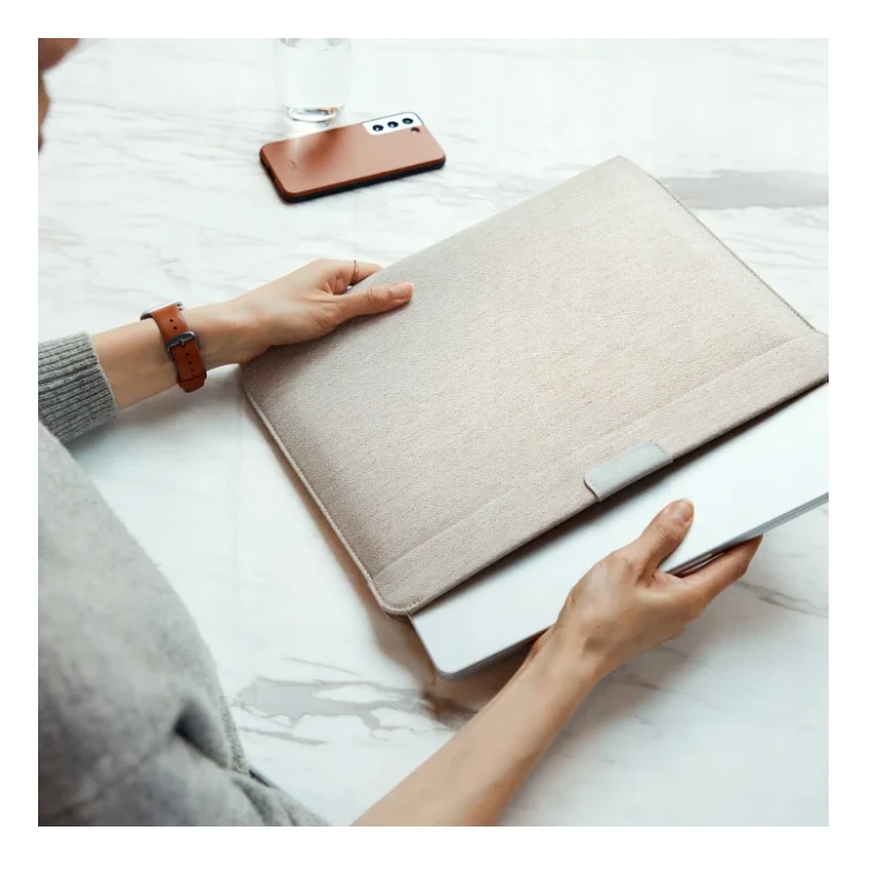 Bellroy Laptop Sleeve 16 - etui na laptop 16" (black)