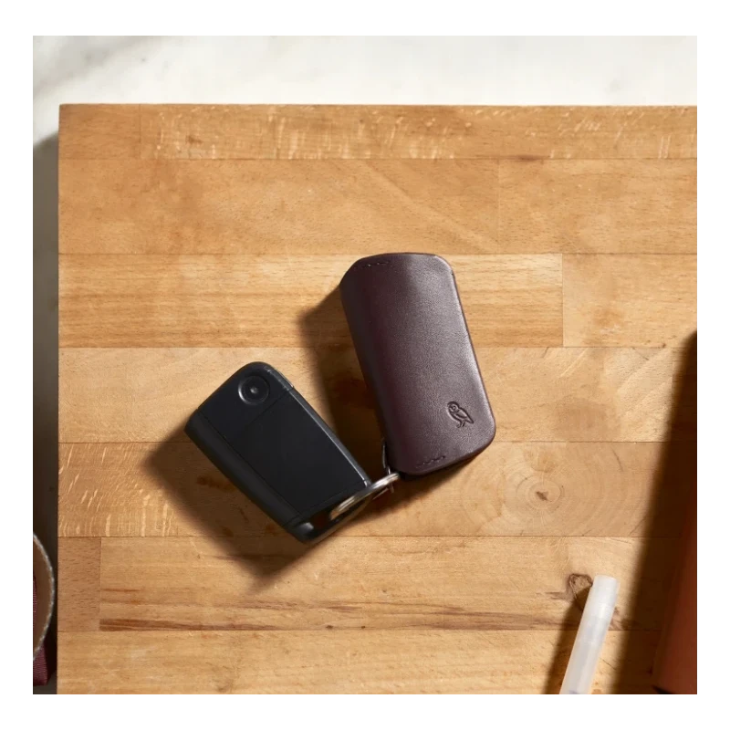 Bellroy Key Cover 3rd ed. etui na klucze skóra naturalna premium (navy)