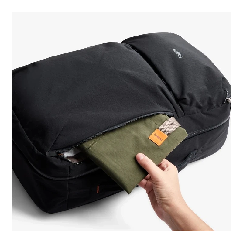 Bellroy Lite Travel Pack - plecak podróżny 30L z kieszenią na laptop (black)