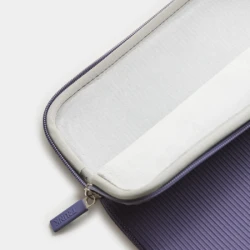 Trunk Ribbed Velvet 15" MacBook Air - sztruksowe etui ochronne do MacBook 15" (blueberry)