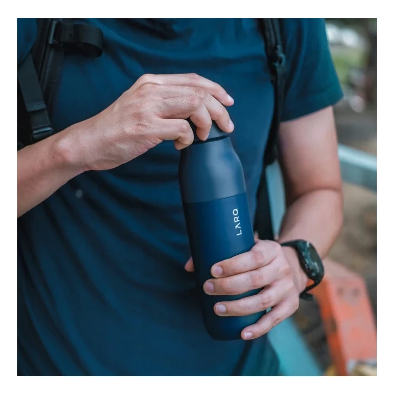 LARQ Bottle PureVis 2 - inteligentna, samoczyszcząca butelka filtrująca, światło UV-C 680ml (eucalyptus green)