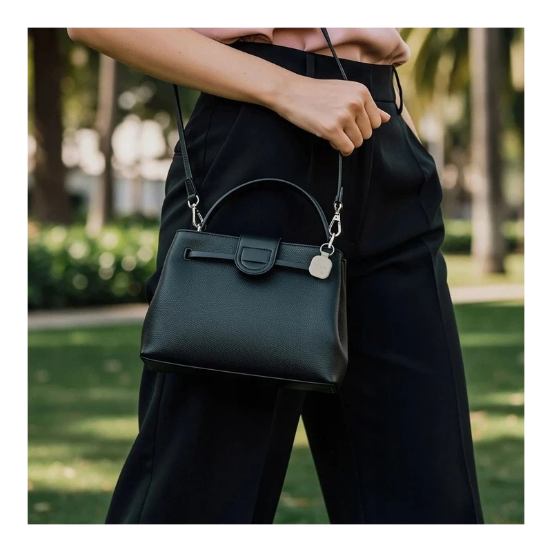 Satechi FindAll brelok ze skóry wegańskiej z lokalizatorem Apple Find My (desert rose)