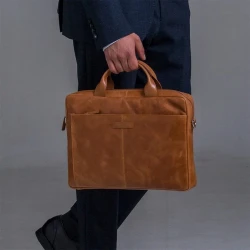 dbramante1928 Amalienborg - skórzana torba z paskiem na ramię oraz kieszenią na laptop 15" (tan)