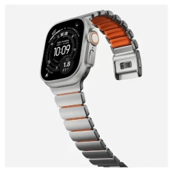 NOMAD elegancka mocna tytanowa bransoleta Apple Watch, Ultra, SE orange FKM (natural titanium, ultra orange FKM)