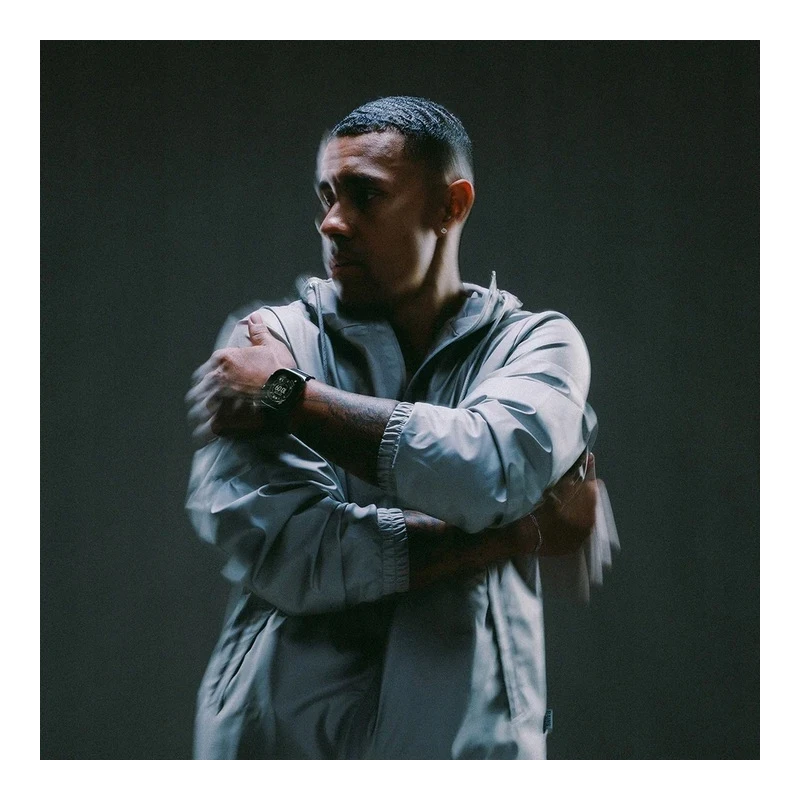 NOMAD Stratos Band - tytanowa bransoleta do Apple Watch 49mm z FKM (black titanium, volt FKM)