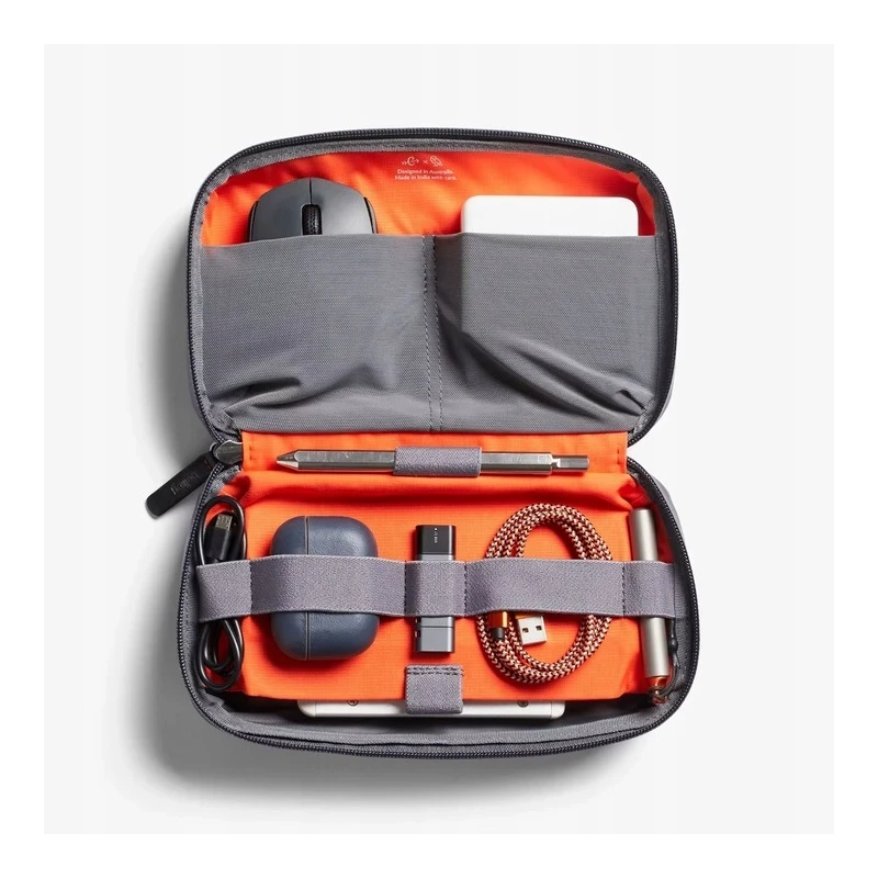 Bellroy Tech Kit - organizer na akcesoria mobilne (black/ash)