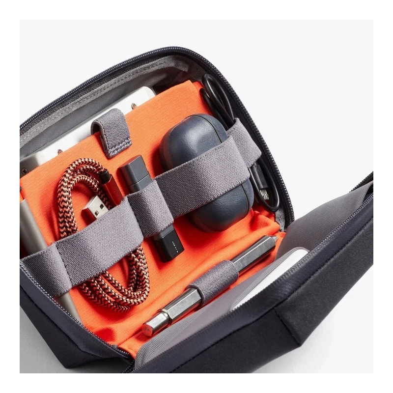 Bellroy Tech Kit - organizer na akcesoria mobilne (black/ash)