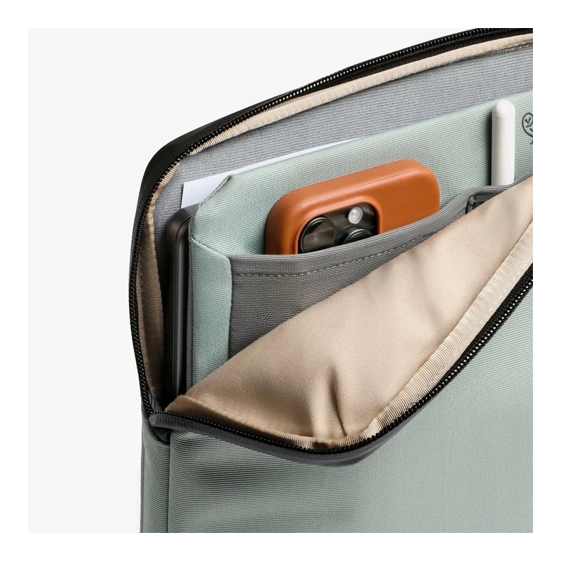 Bellroy Laptop Caddy 16 - etui na laptop 16" z kieszeniami na akcesoria mobilne (eucalyptus)