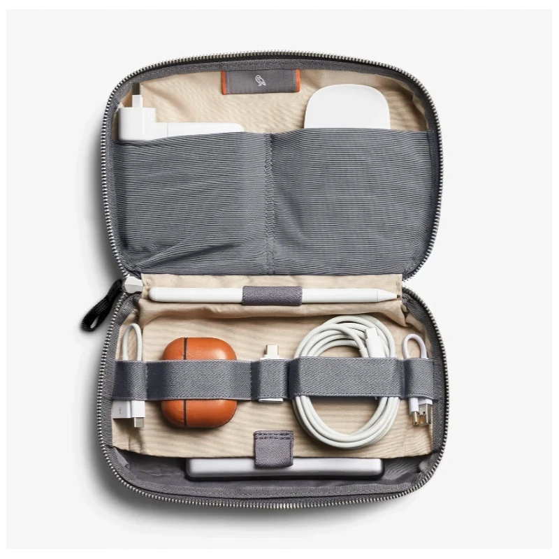 Bellroy Tech Kit - organizer na akcesoria mobilne (eucalyptus)