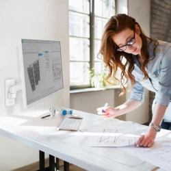 Ergotron LX PRO mocny regulowany uchwyt ścienny na jeden monitor (biały)