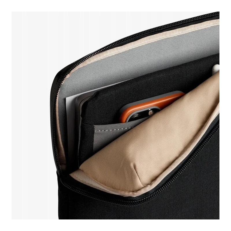 Bellroy Laptop Caddy 16 - etui na laptop 16" z kieszeniami na akcesoria mobilne (black)