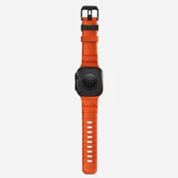NOMAD sportowy pasek Apple Watch KFM i tytan 10/9/8/7/SE/6/5/4 49/46/45/44 (magma, black hardware)