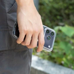 Native Union Case dopasowane przeźroczyste etui iPhone 17Pro MagSafe plecki (transparent)