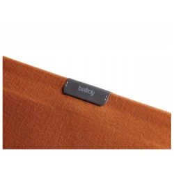 Bellroy Slave 16" elegancki pokrowiec etui laptopa Magnetyczne zamknięcie (bronze)