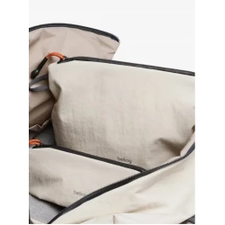 Bellroy Lite Pouch Duo zestaw dwóch organizerów kosmetyczek podróżnych (18 cm x 27 cm x 1,5 cm oraz 8 cm x 23 cm x 6 cm) (ash)