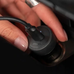 Mophie Snap+ MagSafe uchwyt samochodowy na kratkę nawiewu ładowaniem 15W