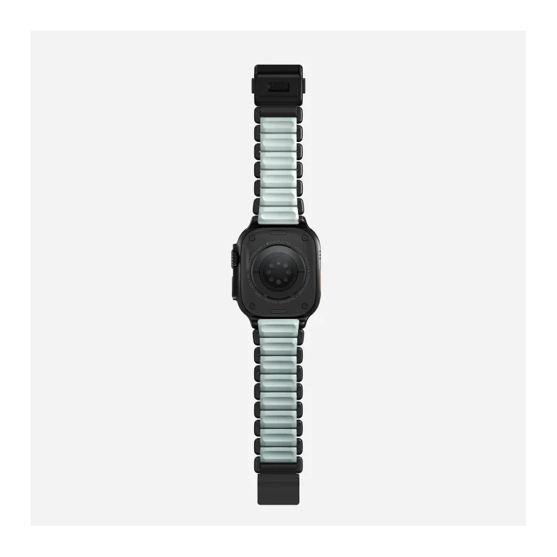 NOMAD Stratos Band - tytanowa bransoleta do Apple Watch 49mm z FKM (black titanium, icy blue glow FKM)