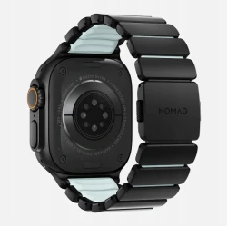 NOMAD elegancka mocna tytanowa bransoleta Apple Watch, Ultra, SE (black titanium, icy blue glow FKM)