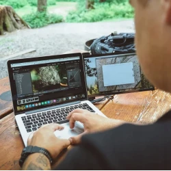 Mobile Pixels Duex Max DS monitor przenośny 14" IPS , 60Hz, 1920 x 1080p