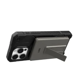 UAG Ultra Slim 5K powerbank 5000 mAh z podstawką 10W MagSafe kabel titanium (titan)