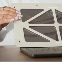 BodyGuardz folia ochronna konwerter światła niebieskiego MacBook Pro 16" M5