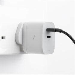 Native Union Fast GaN Charger PD 67W, white