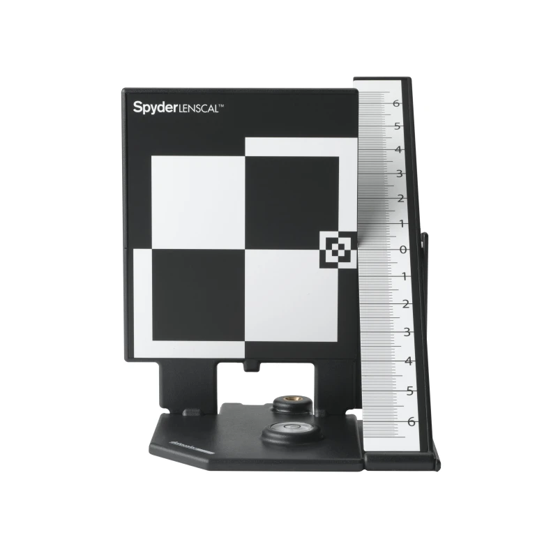Datacolor SpyderLensCal - zestaw pozwalający na korekty ostrości zestawu aparat/obiektyw