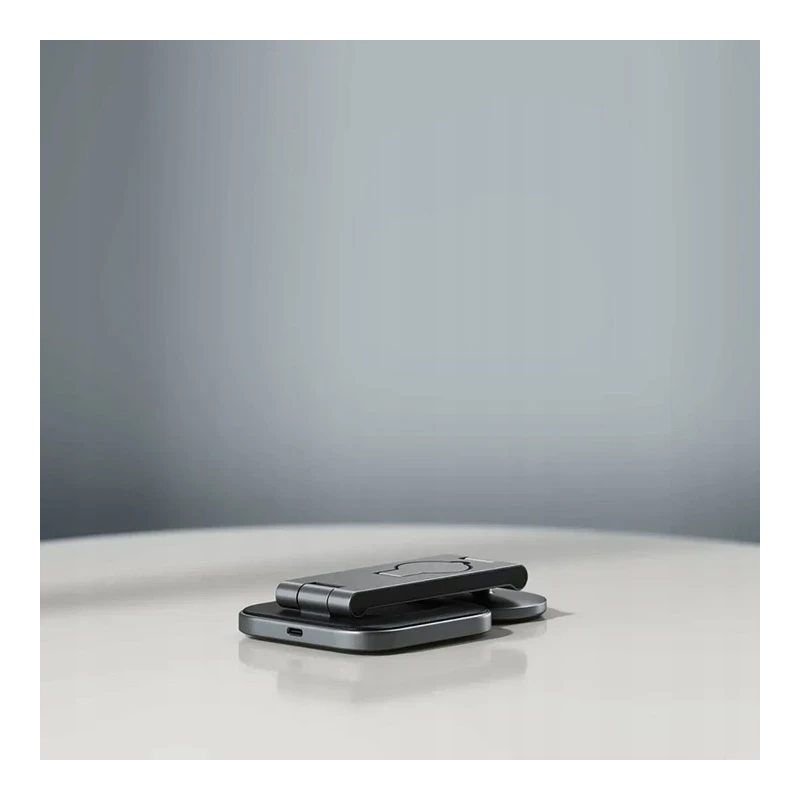 Satechi 3-in-1 Foldable Charging Stand - składana podstawka ładująca Qi2 do trzech urządzeń