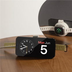 Native Union Voyage 2-in-1 Qi2 wireless charger, sandstone