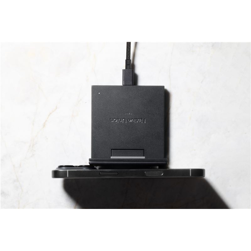 Native Union Rise Solo Qi2 wireless charger, black